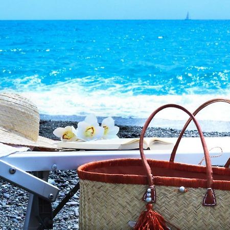 Casa Giulia - Apartment Beachfront With 2 Bedrooms, Air Conditioning And Private Parking, Just 30 Meters From The Beach Sestri Levante Zewnętrze zdjęcie