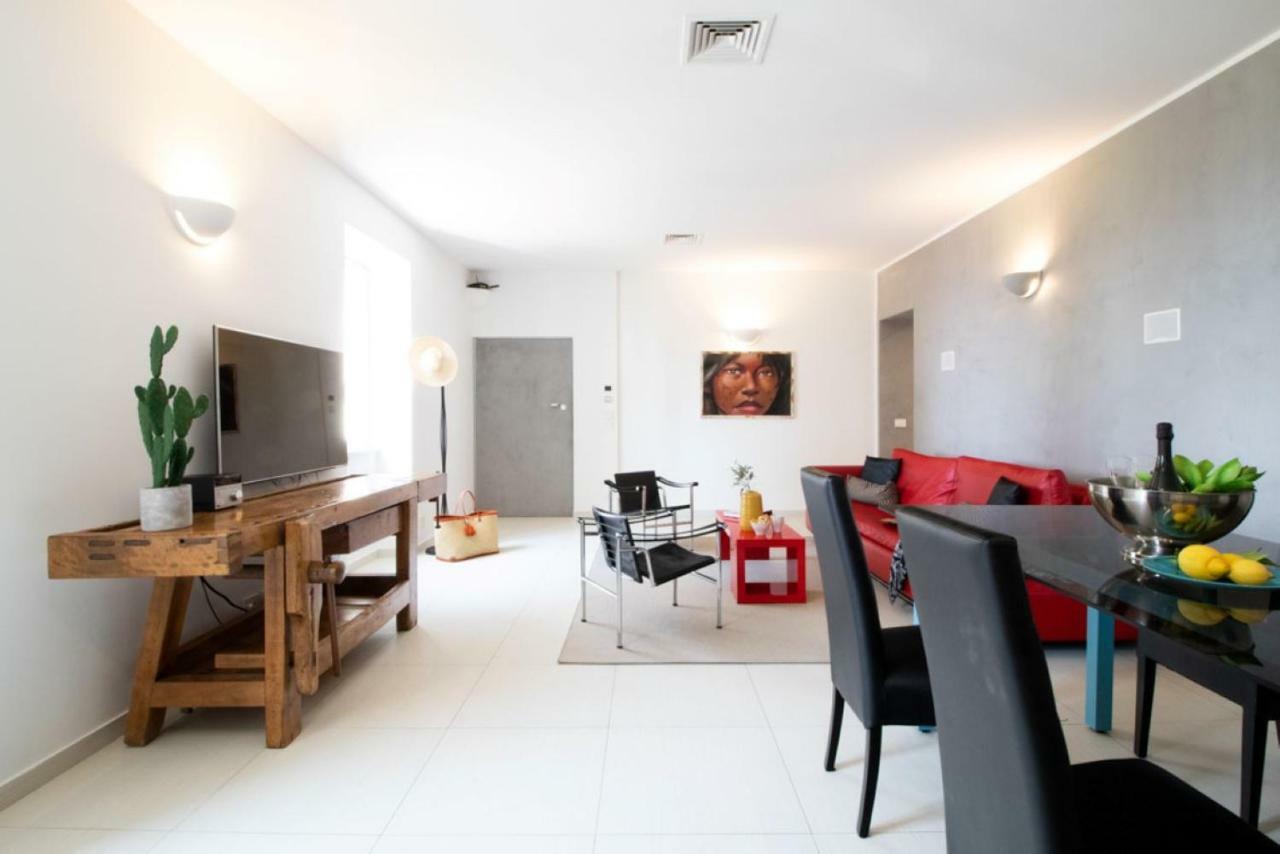 Casa Giulia - Apartment Beachfront With 2 Bedrooms, Air Conditioning And Private Parking, Just 30 Meters From The Beach Sestri Levante Zewnętrze zdjęcie